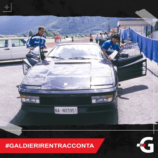 Una Ferrari Nera per Maradona il Pibe de oro.