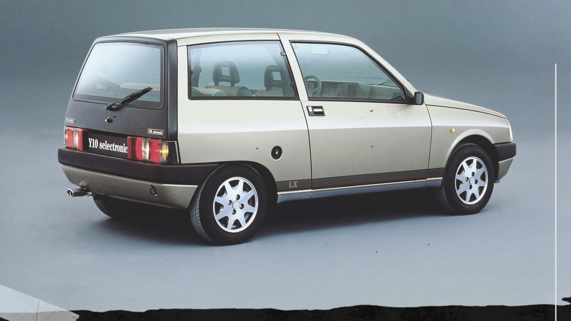 Autobianchi Y10, la piccola che piace alla gente che piace.