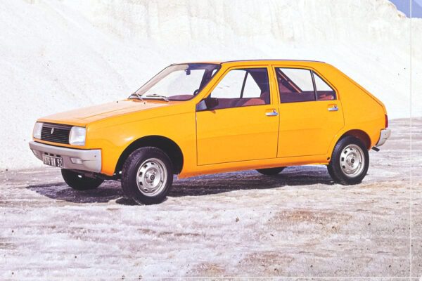Renault 14, una pera a quattro ruote.