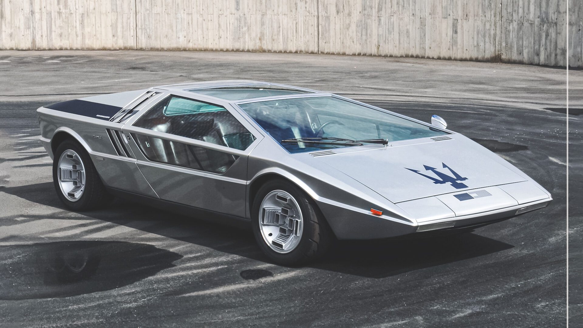 Maserati Boomerang soffia 50 candeline