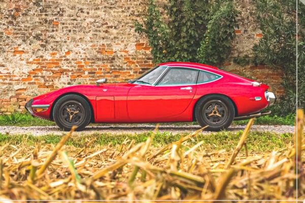 Toyota 2000 GT, l’affascinante supercar giapponese