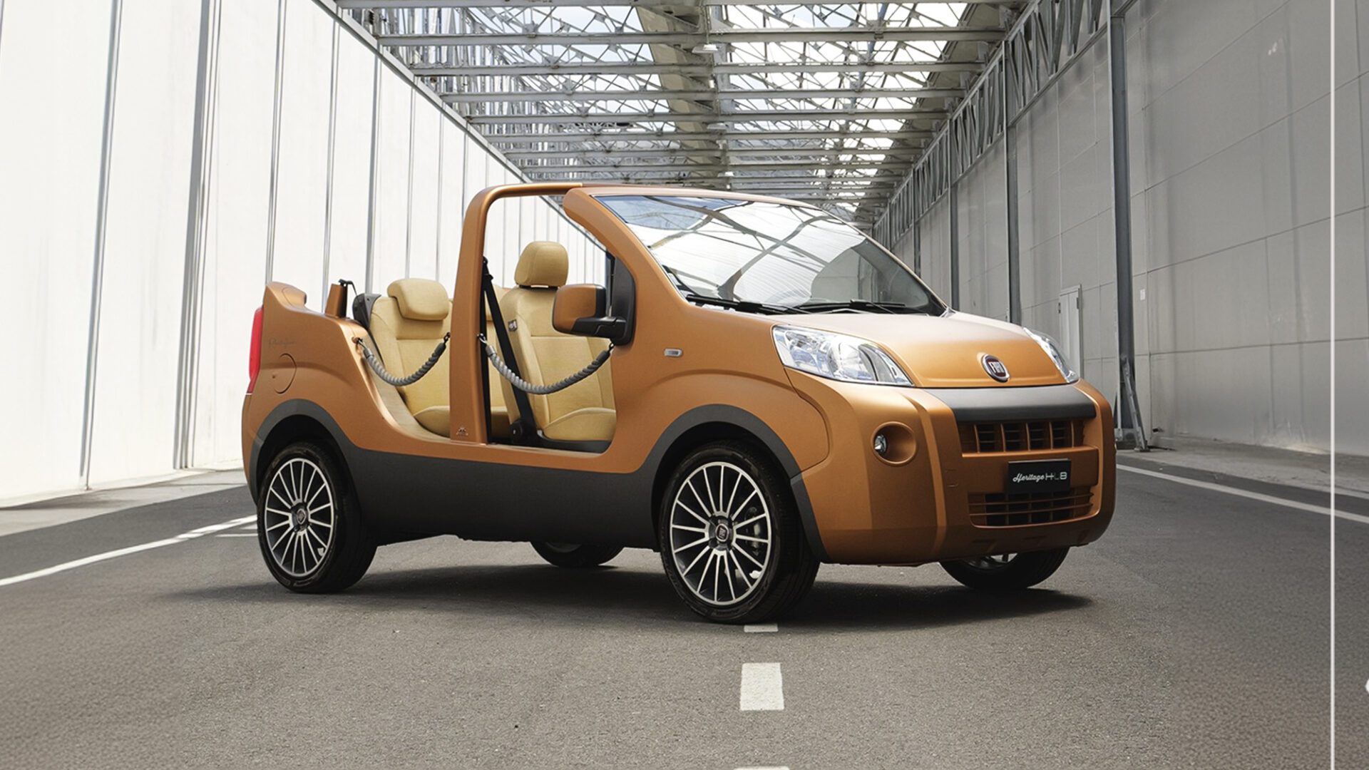 Fiat Fiorino Portofino, il piccolo camion convertito in spiaggina  